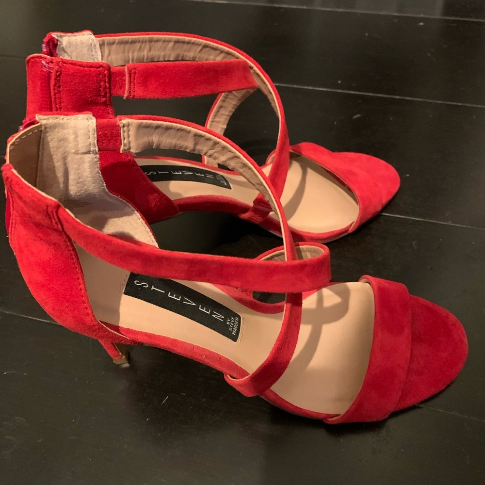 Steve Madden Red New Size 7.5 women’s heels